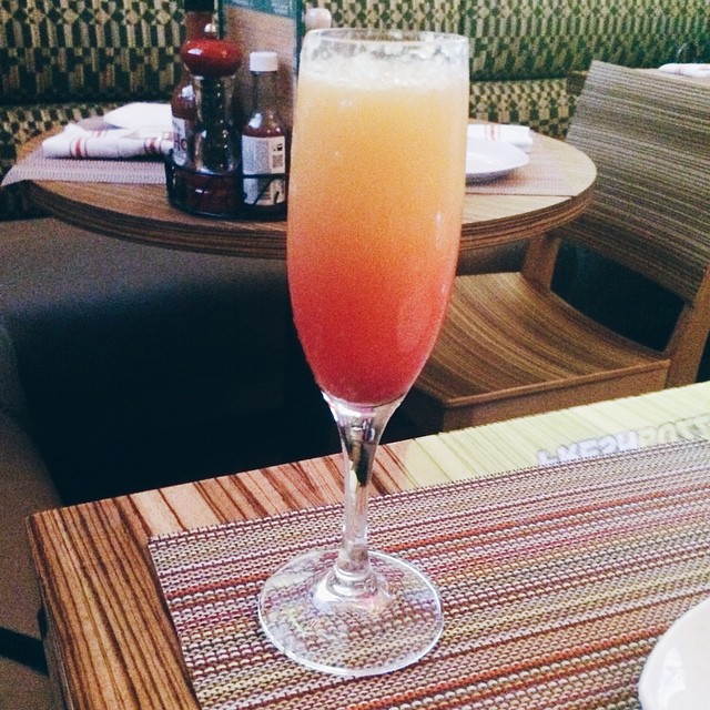 10544301_1524742251077788_313320878_n