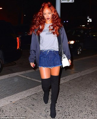 rihanna-fringe-denim-skirt