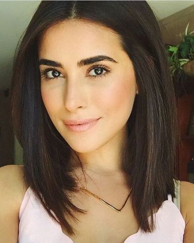 straight-and-sleek-hair