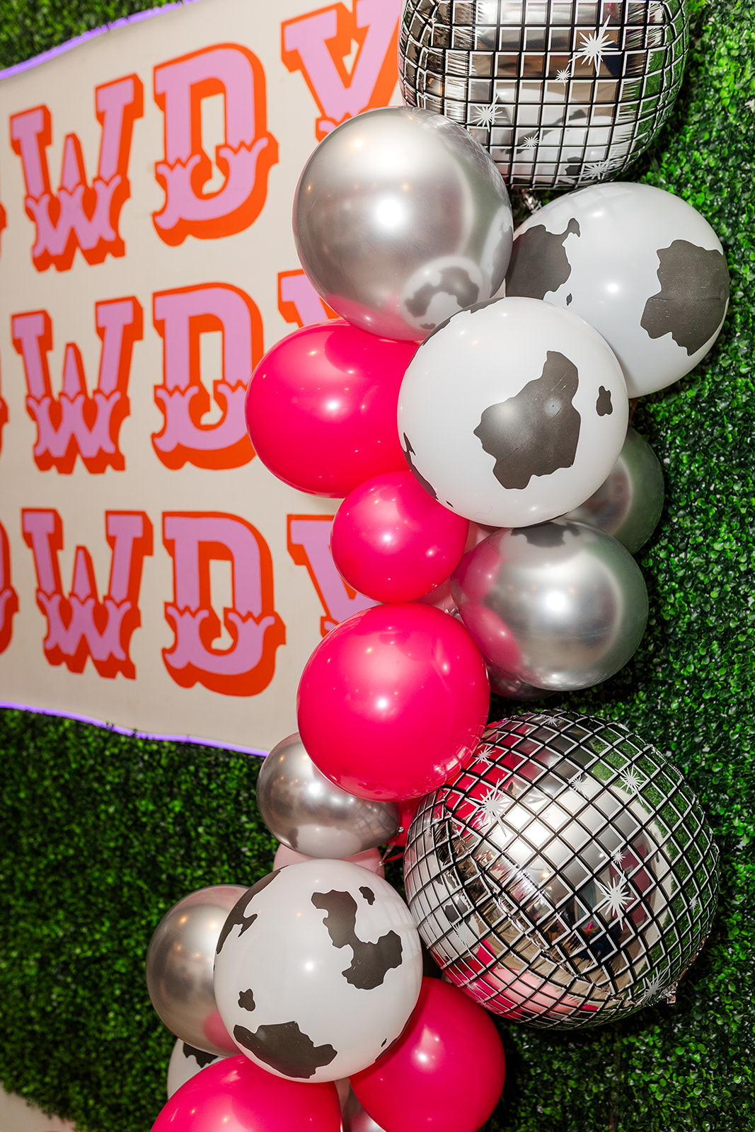 La Vie Est Dorée Photography